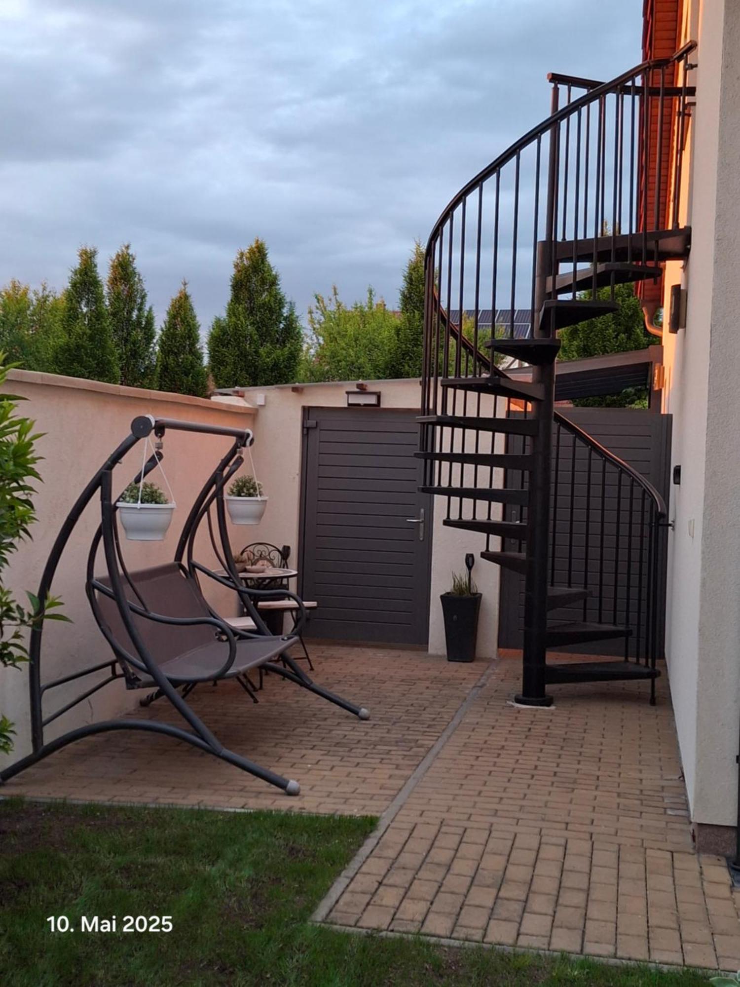 Apartman מיקולוב מראה חיצוני תמונה